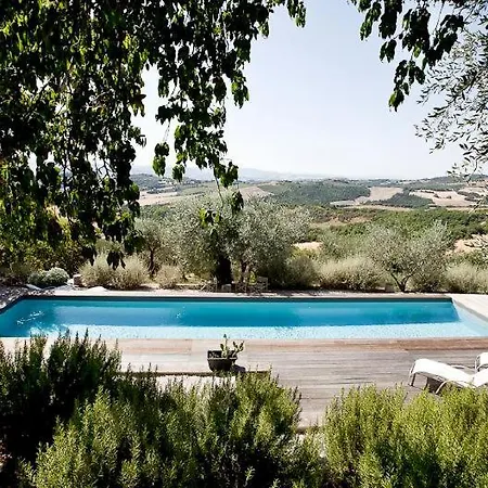 Sleeps 12 With Pool Air Con And Wifi Frontignano