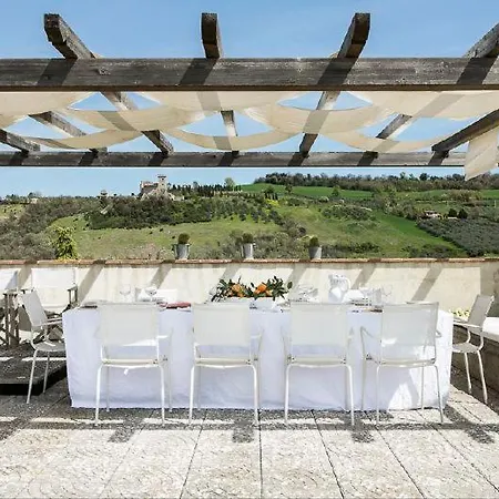 Sleeps 12 With Pool Air Con And Wifi