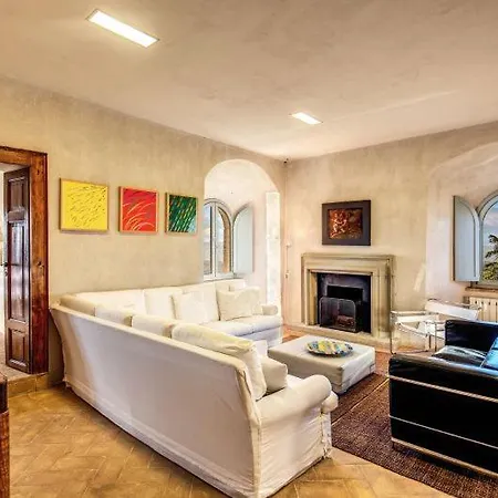 וילה Sleeps 12 With Pool Air Con And Wifi