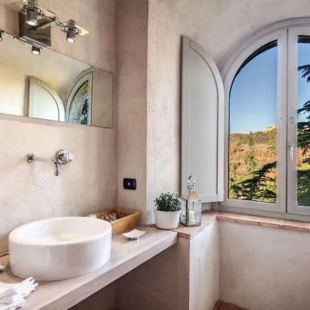 וילה Sleeps 12 With Pool Air Con And Wifi Frontignano